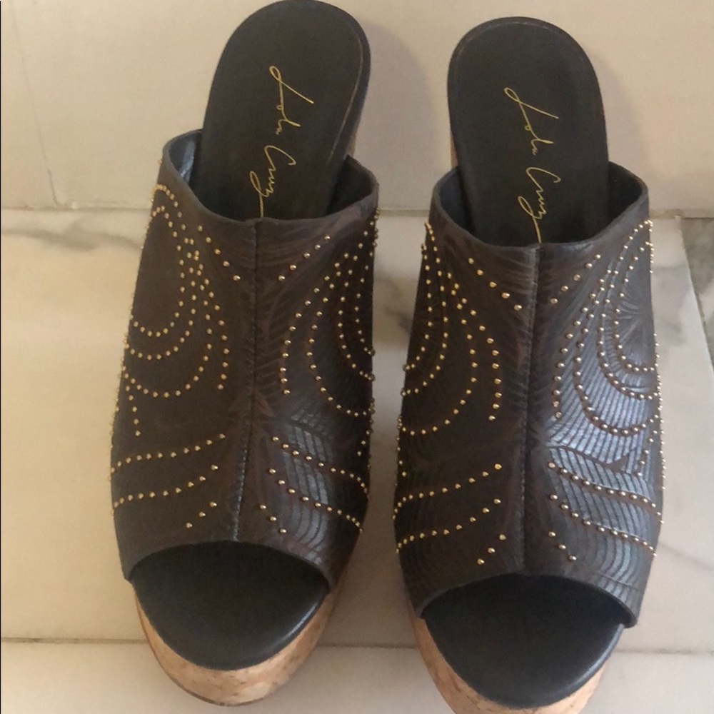 Lola cruz shoes !